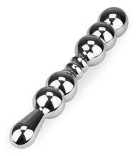 Laden Sie das Bild in den Galerie-Viewer, 19,5 cm langer Dildo mit 5 Kugeln