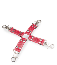 Laden Sie das Bild in den Galerie-Viewer, BDSM-Einsteiger-Set aus Kunstleder und Kunstfell