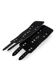 Laden Sie das Bild in den Galerie-Viewer, BDSM-Fesseln aus schwarzem Kunstleder