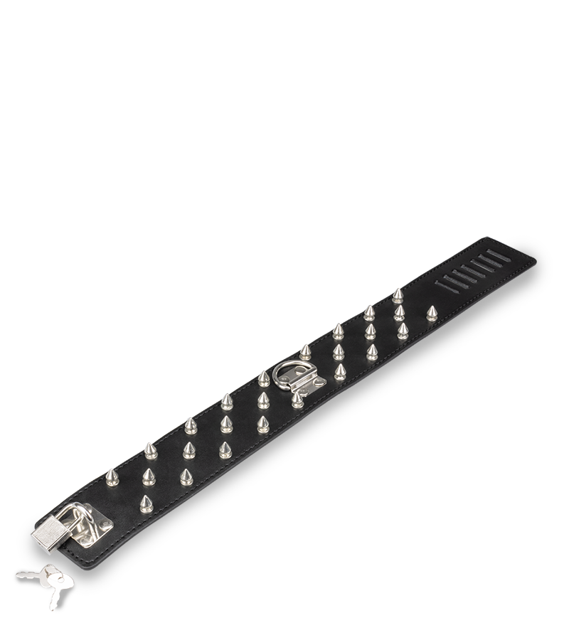 BDSM-Halsband mit Killernieten und Kette