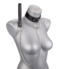 Laden Sie das Bild in den Galerie-Viewer, BDSM-Halsband mit O-Ring und Kette