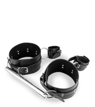 Laden Sie das Bild in den Galerie-Viewer, BDSM-Spreizstange für Oberschenkel mit Handfesseln