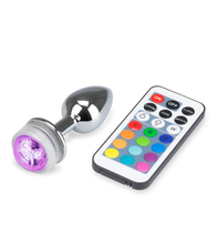 Laden Sie das Bild in den Galerie-Viewer, Ferngesteuerter Rosebud-Analschmuck mit Multicolor LED