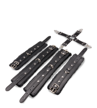 Laden Sie das Bild in den Galerie-Viewer, Fesselkreuz mit Hand- und Fußfesseln