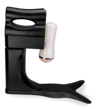 Laden Sie das Bild in den Galerie-Viewer, Freihand-Masturbator mit Vagina The Milkmaid