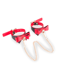 Laden Sie das Bild in den Galerie-Viewer, Fußfesseln mit Schleifen Be Mine