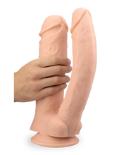 Laden Sie das Bild in den Galerie-Viewer, Großer Dildo mit doppeltem Schaft 24,5 cm und 27,5 cm