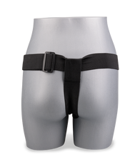 Laden Sie das Bild in den Galerie-Viewer, Großer Strapon-Dildo mit O-Ring