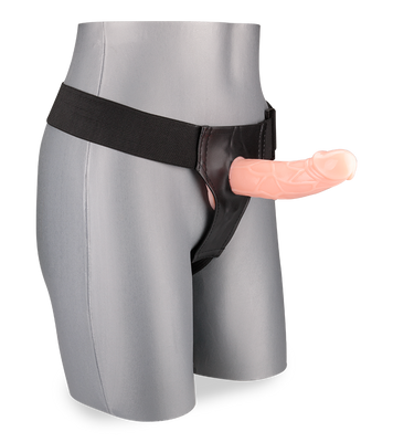 Hohler Umschnalldildo