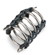 Laden Sie das Bild in den Galerie-Viewer, Keuschheitsgürtel aus Leder