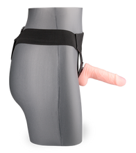 Laden Sie das Bild in den Galerie-Viewer, Kleiner Strap-On-Dildo mit O-Ring