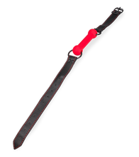 Laden Sie das Bild in den Galerie-Viewer, Knebel mit Beißstange aus Silikon und Kunstleder