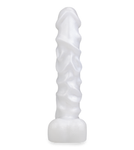 Laden Sie das Bild in den Galerie-Viewer, Langer Dildo mit Saugnapf Peter