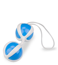 Laden Sie das Bild in den Galerie-Viewer, Liebeskugeln Asteroid