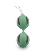 Laden Sie das Bild in den Galerie-Viewer, Liebeskugeln Classic Balls