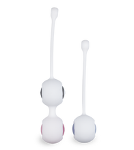 Laden Sie das Bild in den Galerie-Viewer, Liebeskugeln im Set Maryana