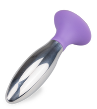 Laden Sie das Bild in den Galerie-Viewer, Metall-Analplug mit Saugfuß 10 cm