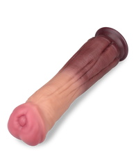 Laden Sie das Bild in den Galerie-Viewer, Pferdedildo aus Liquid Silicone Beast