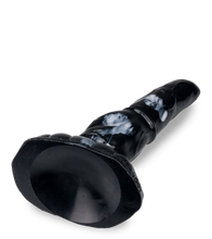 Laden Sie das Bild in den Galerie-Viewer, Saugnapf-Dildo im Fantasy-Design Qilin