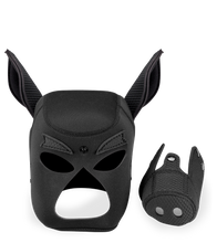 Laden Sie das Bild in den Galerie-Viewer, Schweinemaske aus Neopren