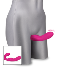 Laden Sie das Bild in den Galerie-Viewer, Strapless Strapon GirlBoss