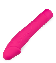 Laden Sie das Bild in den Galerie-Viewer, Vibrator mit geadertem Schaft 10 Modi