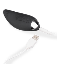 Laden Sie das Bild in den Galerie-Viewer, Vibrierende Liebeskugeln mit Klitorisstimulator als Fernbedienung