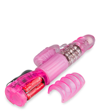 Laden Sie das Bild in den Galerie-Viewer, XL-Rabbit mit Schmetterling