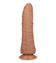Laden Sie das Bild in den Galerie-Viewer, XXL-Dildo mit Saugnapf und gekrümmtem Schaft